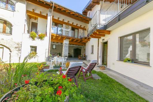Casa Baroni few min from Orta Lake - Happy Rentals - Housity