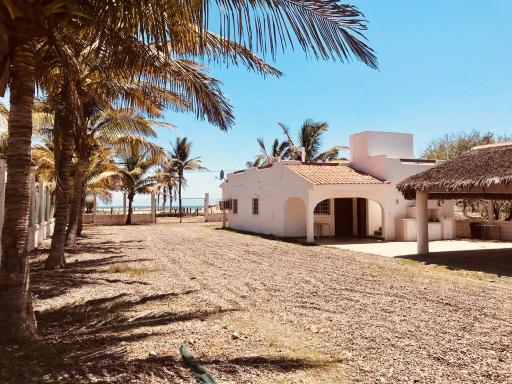 Casa Playa Las Glorias. Vista al mar - Housity