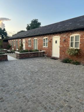 New Farm Cheshire B&B - Housity