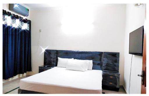 Sky Lodge - Housity
