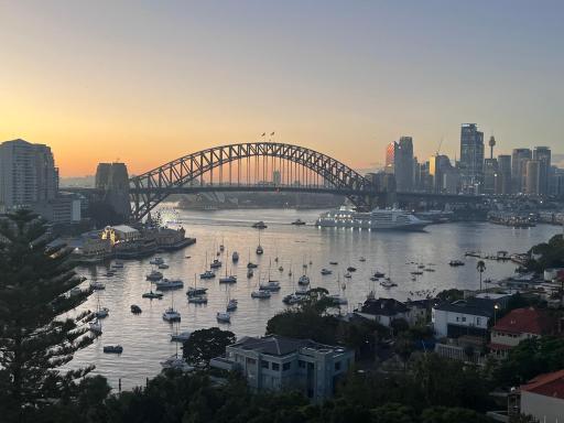 Stunning Harbour Views - Housity
