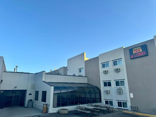 Dakota Inn - Housity