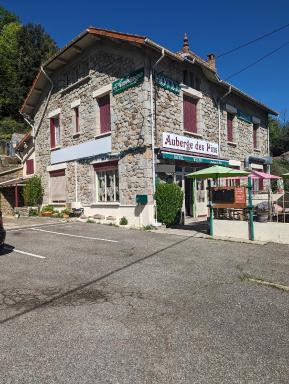 Auberge Des Pins - Housity