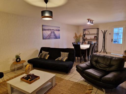 Maison calme avec 3 chambres, proche centre-ville Lunéville & gare, accès facile à Nancy - FR-1-584-106 - Housity