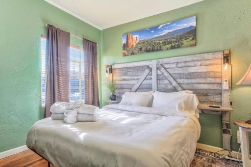 1BD Suite Close to Red Rocks Dogs Welcome! - Hizvo