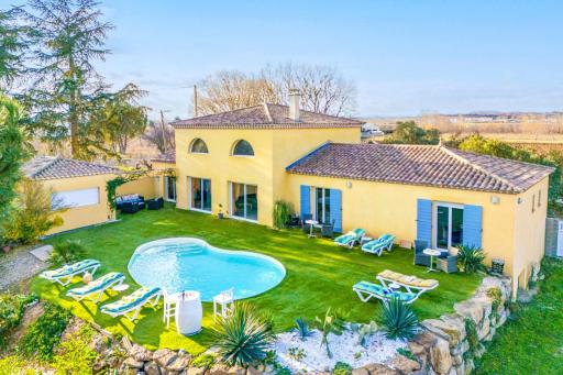 Chambres d'hôtes à 2mn de l'A75 - Housity