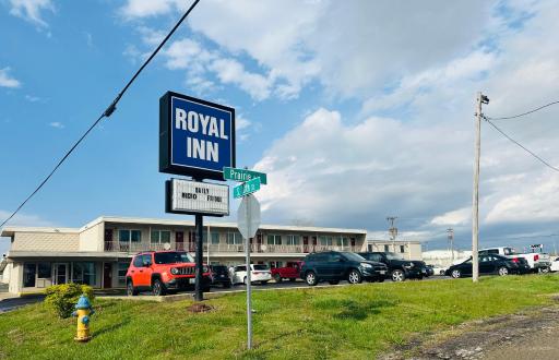 Royal Inn - Housity