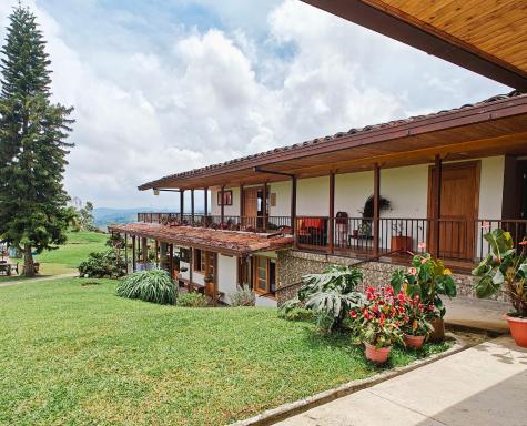 Zenith Bed & Breakfast - Housity