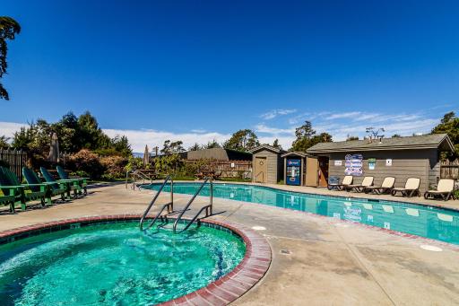 Cambria Pines Lodge - Housity
