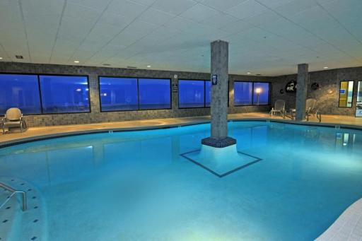 Promenade Inn & Suites Oceanfront - Housity