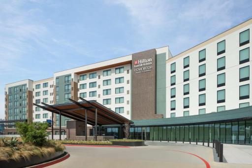 Homewood Suites By Hilton Grand Prairie At EpicCentral - Housity