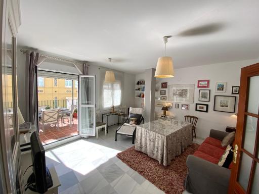 MAGNÍFICO ÁTICO PLENO CENTRO. Terraza 60m. Climatizado, Garaje - Housity