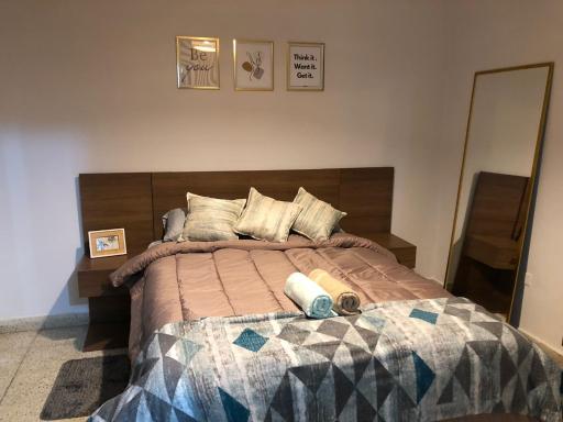 Hotel Alojamiento Renty Herrera - Housity