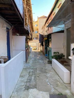 J3M Houses - Housity