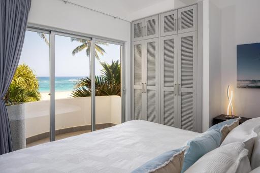 Beachfront · Private Beach Kite Beach Penthouse - Housity