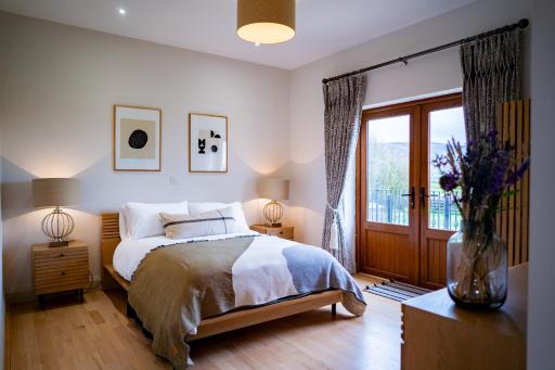 Cherry Tree Room - Housity