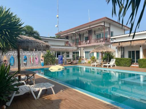 Baancaptainhook pool kohlarn - Housity