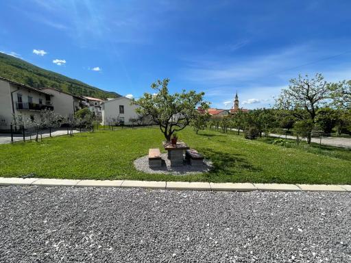 Kmetija Tomažič vinska klet - winery - Housity