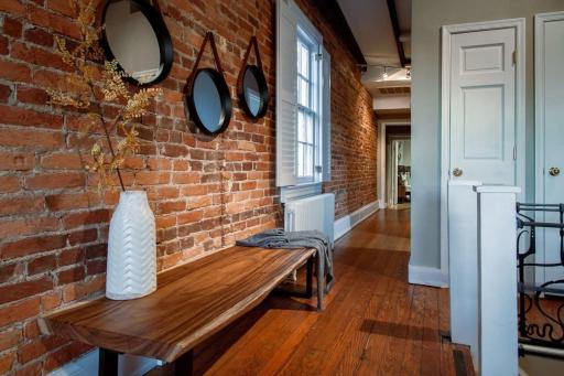 IDEAL GEORGETOWN STAY \ PARKING! \ W/D - Housity