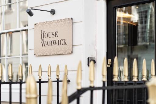 The House on Warwick - Housity