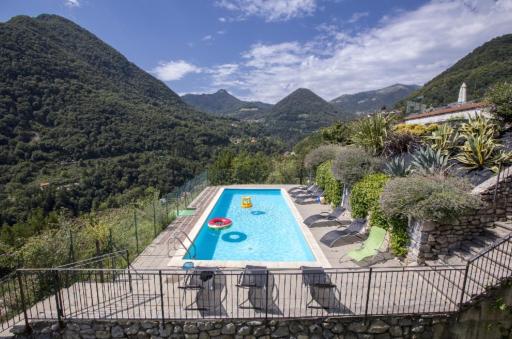 Montagna del Sole w/ Pool - Housity