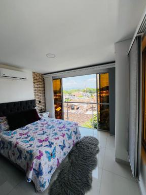 Lujoso Apartamento para Vacaciones y Negocios - Housity