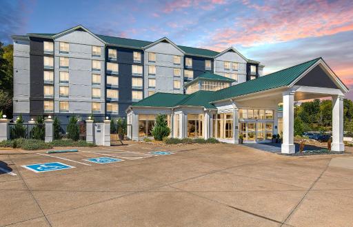 Nash Haus Hotel - Housity