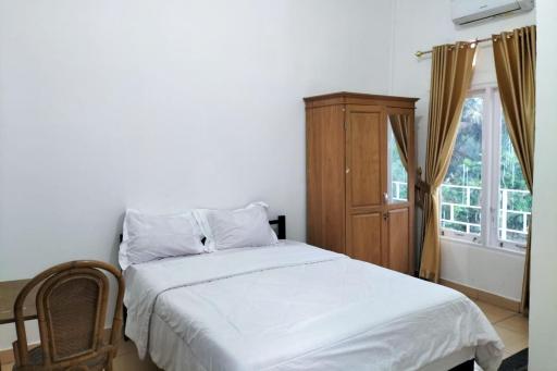 Wisma Silampari Mitra RedDoorz - Housity