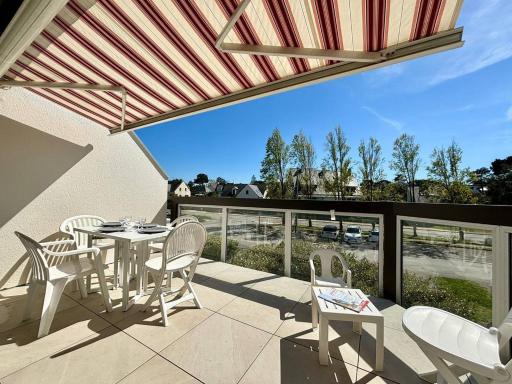 Carnac : Appartement 3 pièces avec Balcon pour 4 pers, animaux admis, parking - FR-1-377-14 - Hizvo