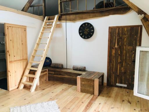 L'AUBERGE DES PYRENEES - Housity