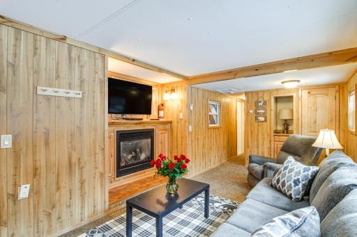 Cozy Island Park Getaway By ATV Trails and Reservoir - Housity
