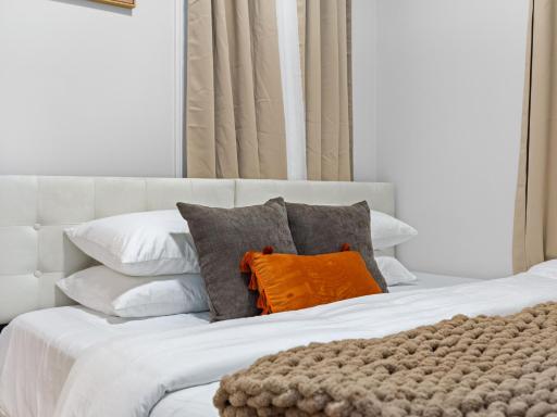Lux Home 5BR 3BATH 6BEDS Downtown Boston 10 min Public Transport 1 min - Housity