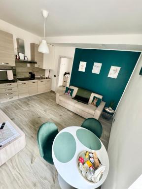 TIME TO ESCAPE 2 - Housity