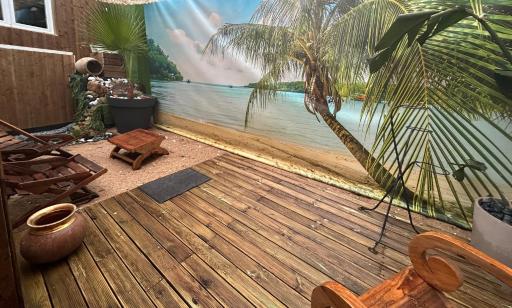 La Casa d'Ailleurs BERRY SEJOURS - Housity