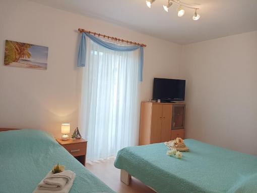 Apartment Milotić - Housity