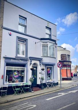 Ebenezer's Place - Housity