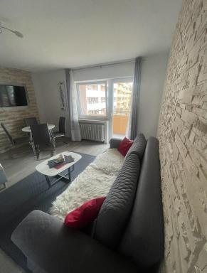 Modern Apartment - Housity