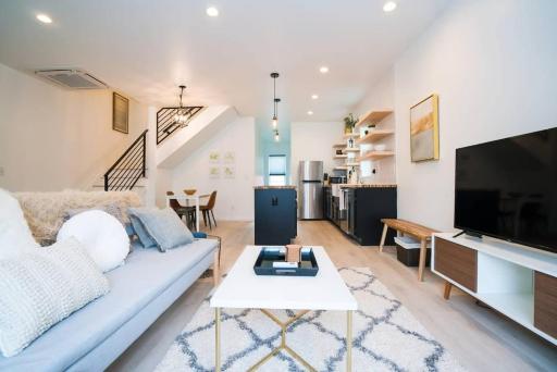 The Mile High Escape in Curtis Park - Housity