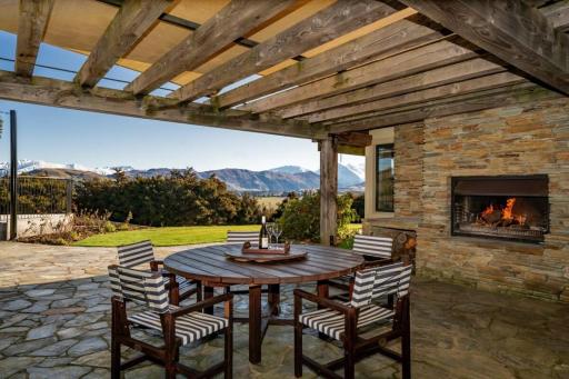 Dublin Downs - Housity