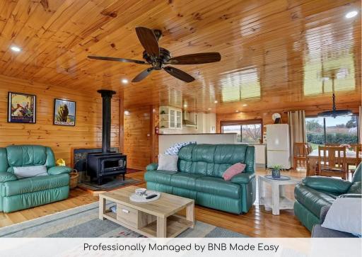 Boree Lane Farm stay near Wineries Woodfire - Housity