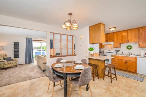 Relax on Ridgeview- 3 bedroom - Housity