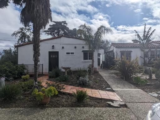 Farmhouse retreat on the Hills near BART - Housity