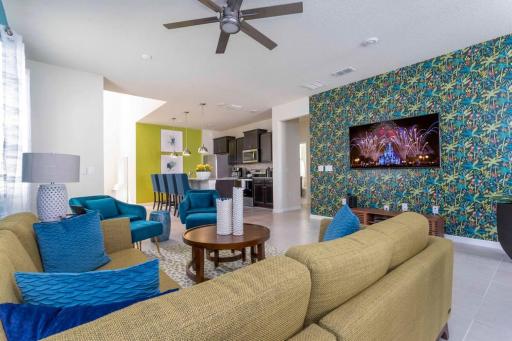 New & Fun Family Getaway - Super Cute Home - Housity