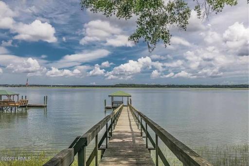 Waterfront! Private Dock! Cottage in the City! - Housity
