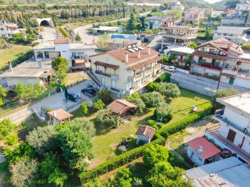 elia villa raches - Housity