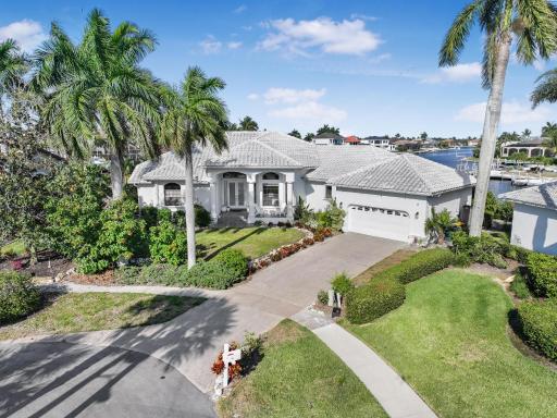 951 Ruby Court - Housity