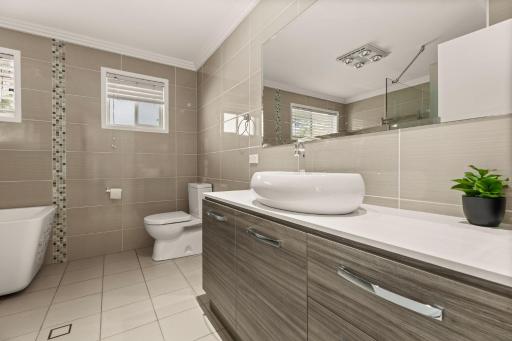 Beach White Sands Retreat by Experience Jervis Bay - Housity