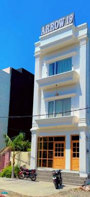 Hotel Arrow 19 - Housity