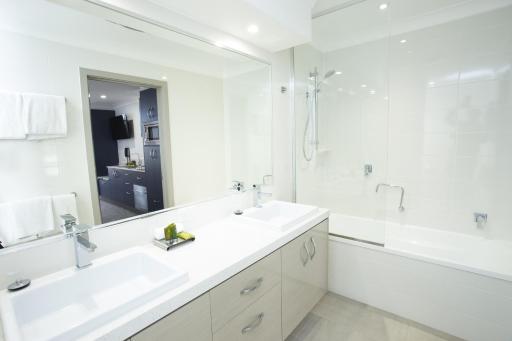 Altitude Motel Apartments - Housity