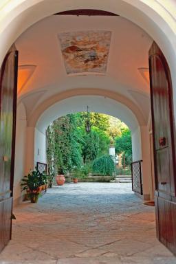 Palazzo Murat Luxury Rooms - Housity